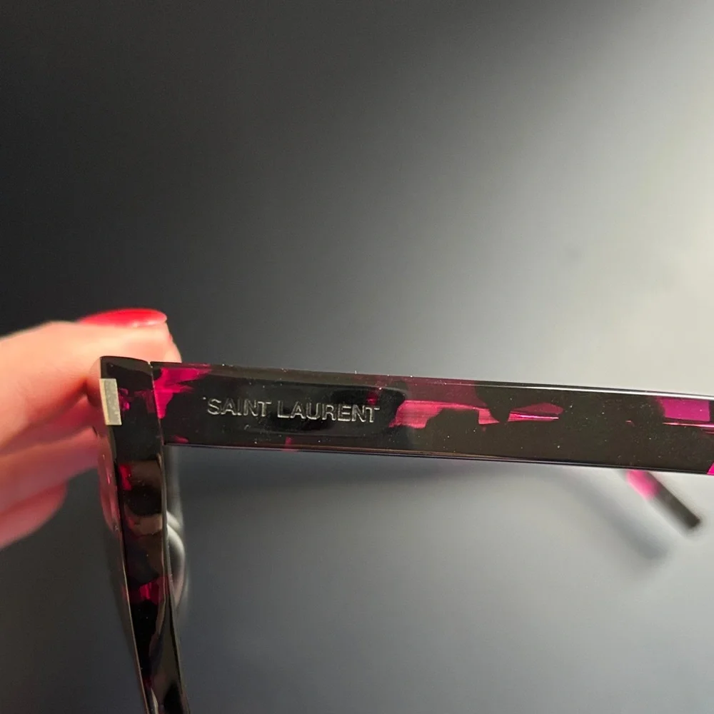Black and pink YSL Sunglasses - Picture 5 of 6